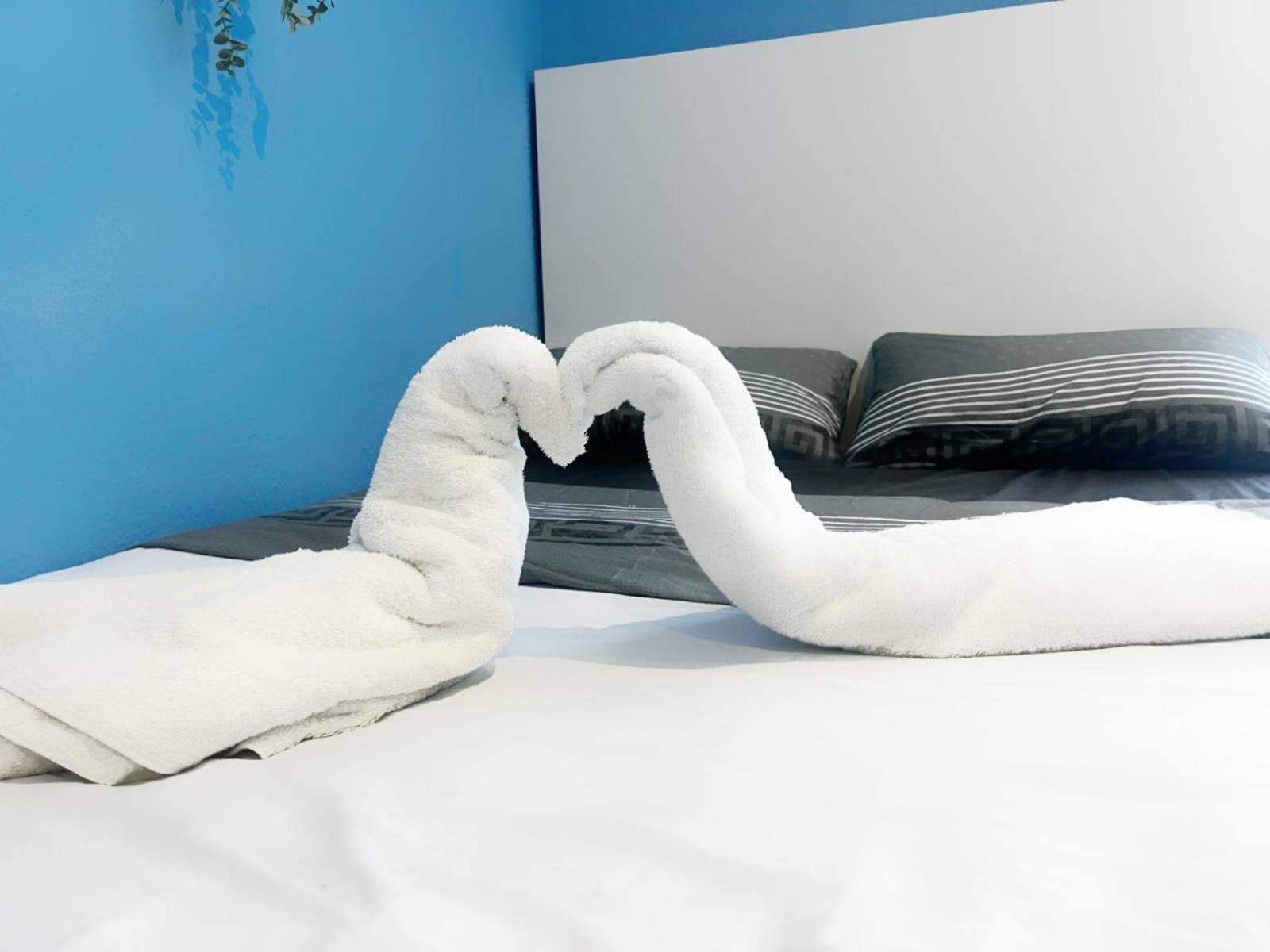 In Spacious In City Center Apartment